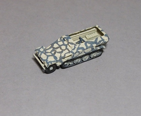 Sdkfz251/2 8cm Granatwerfer camo